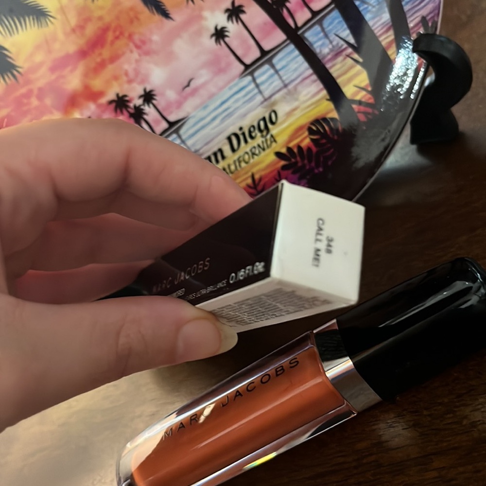 Marc Jacobs “call me” lip gloss new in box - Picture 4 of 4
